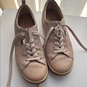 Ecco Chase 2 Leather Lace-up Sneakers sz 39